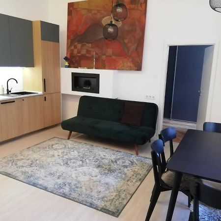 2 Bedroom Stylish Apartment In Buda 부다페스트 외부 사진