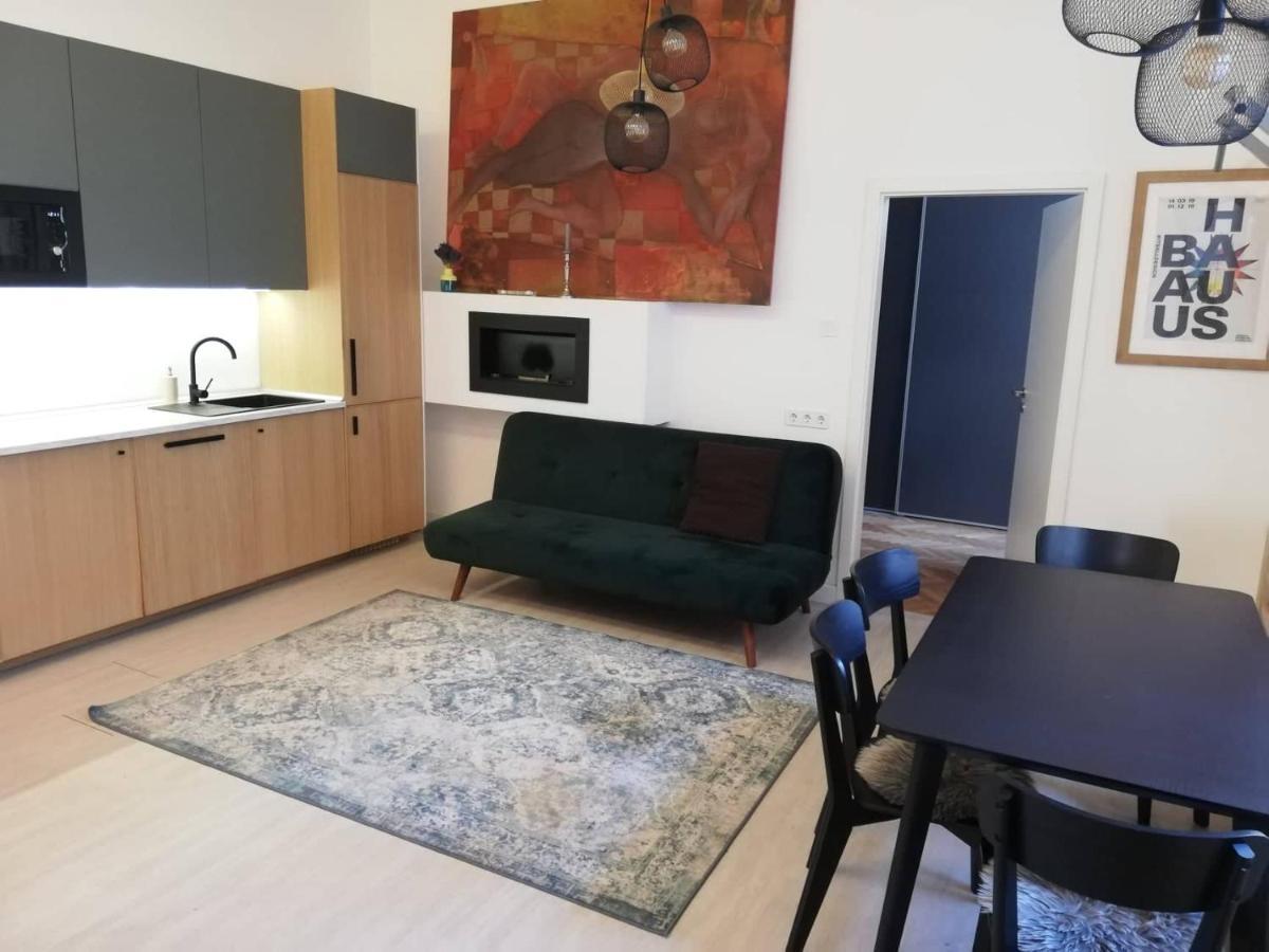 2 Bedroom Stylish Apartment In Buda 부다페스트 외부 사진